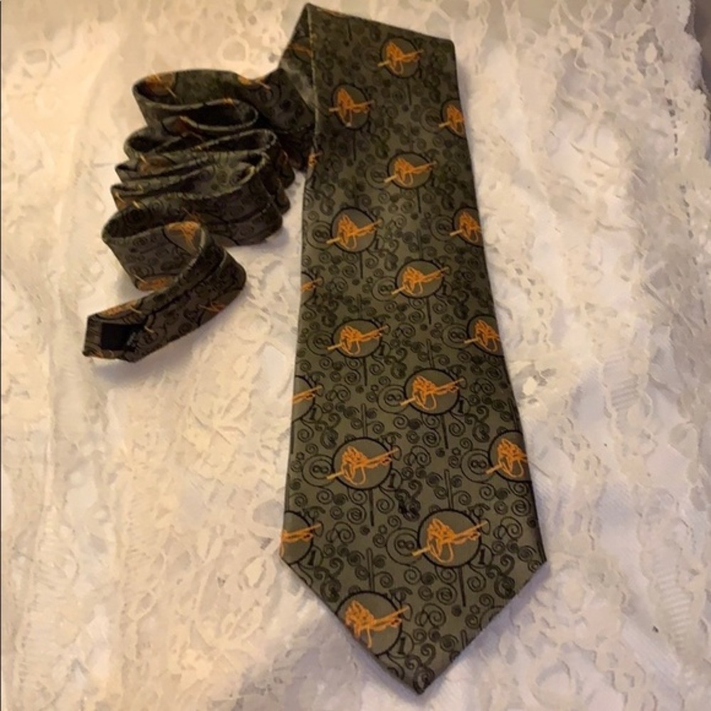 Pangborn Tie with a slight flaw see photo